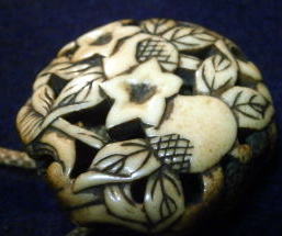 MANJYU TYPE NETSUKE "EGG PLANT"EDO ERA